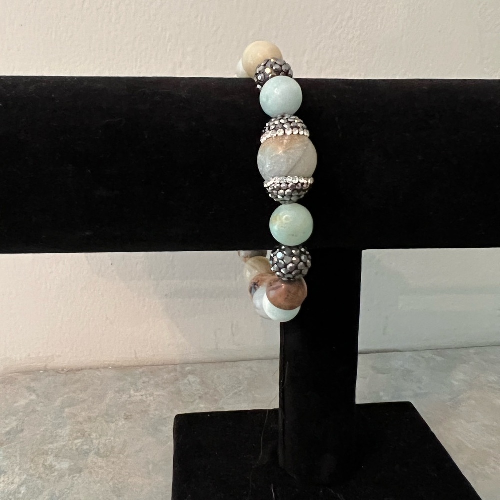 Classic natural/neutral stone colored bracelet